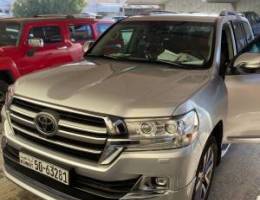 لأندكروزر VXR 2019 ماشي 26 الف