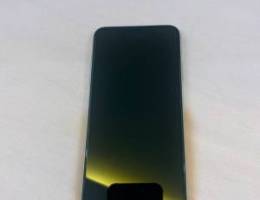 64gb 11pro max  ماركب عليه شريحه على الو