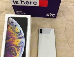 للبيع ايفون Xs Max بحالة الوكالة