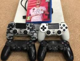 للبيع بلايستيشن 4