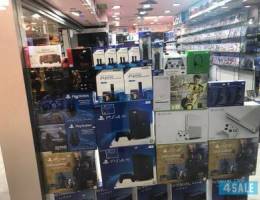 يوجد لدينا جميع اجهزه البلستيشن جديد ومس